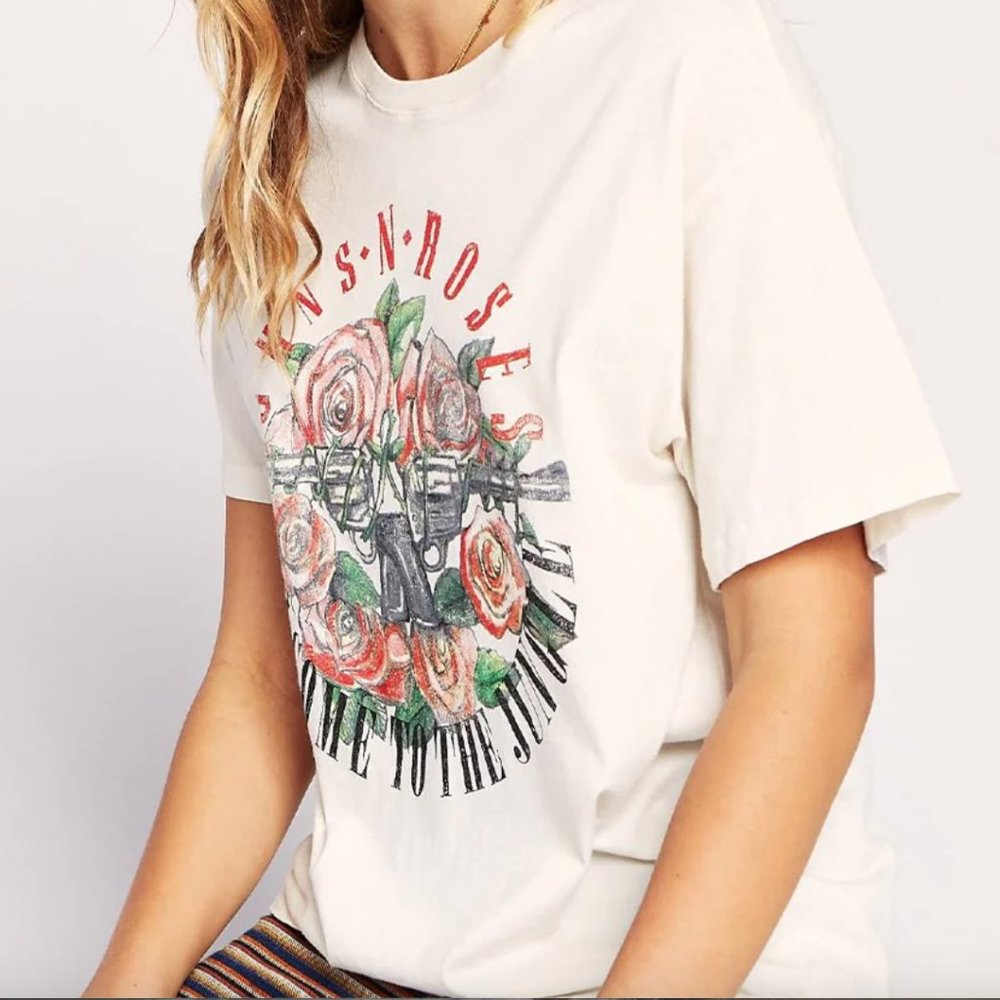 Daydreamer Guns N Roses Classic Boyfriend Tee Sz M
